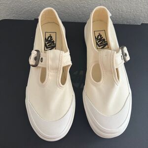 Women’s Vans